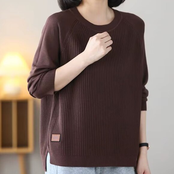 New Crew Neck High-Low Sweater - Picture 4 of 5